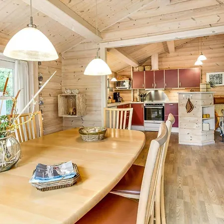 Bv409-blavand-poul-helgesensvej-10 *