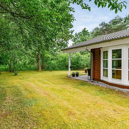 Bv409-blavand-poul-helgesensvej-10