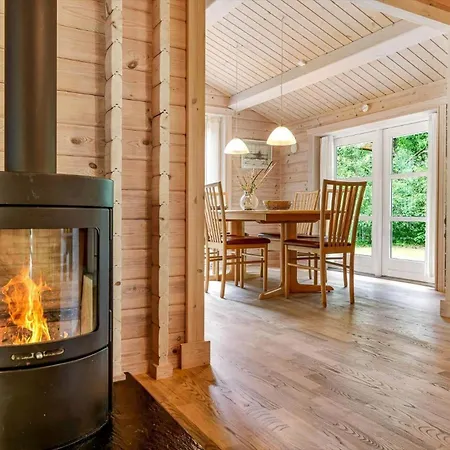 Bv409-blavand-poul-helgesensvej-10 *